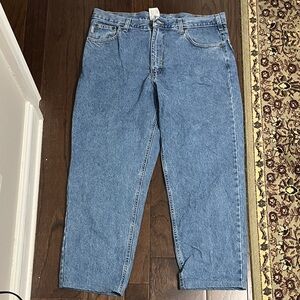 Men’s Carhartt relaxed fit jeans, size 38x30, have been hemmed to 28” length